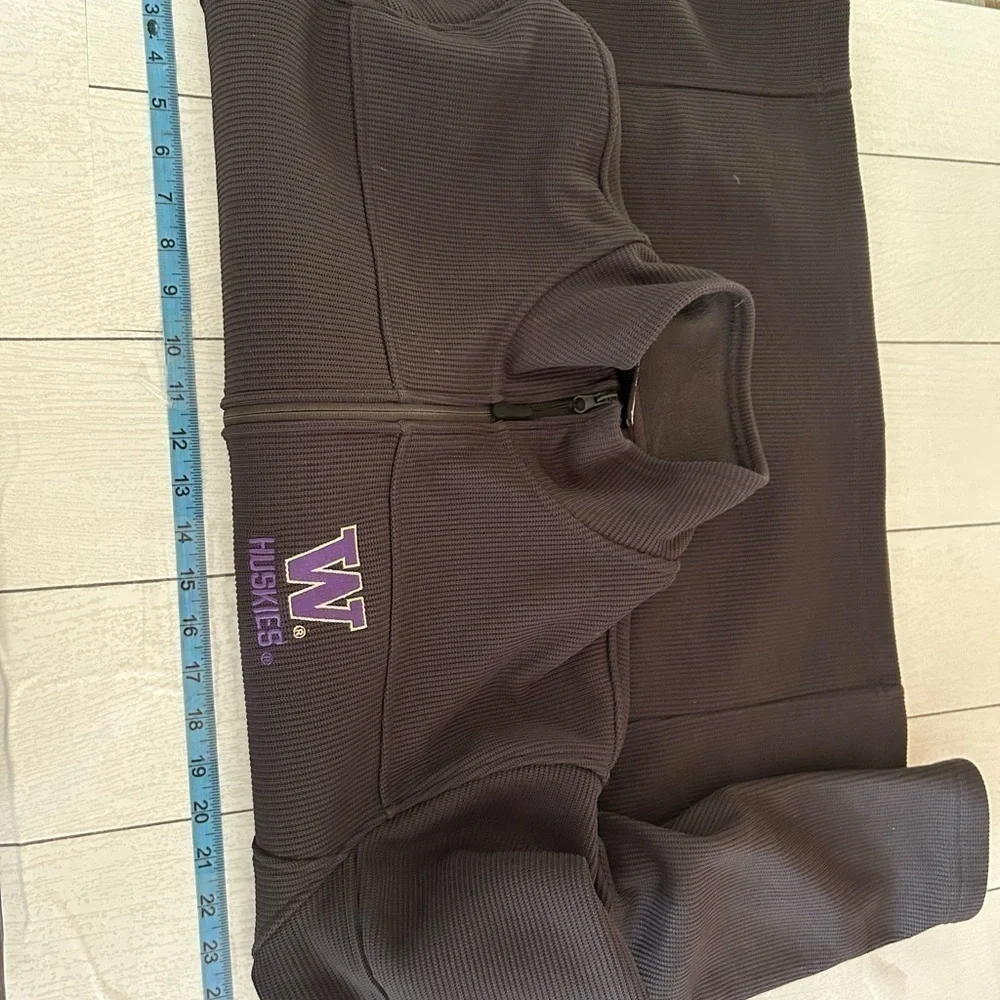 Colosseum Washington Huskies men zip Up Jacket size large